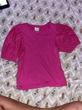Short Sleeve Eyelet Puff Sleeve Top - Pink